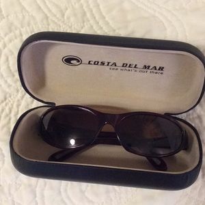 Costa Del Mar sunglasses with case. Women's.